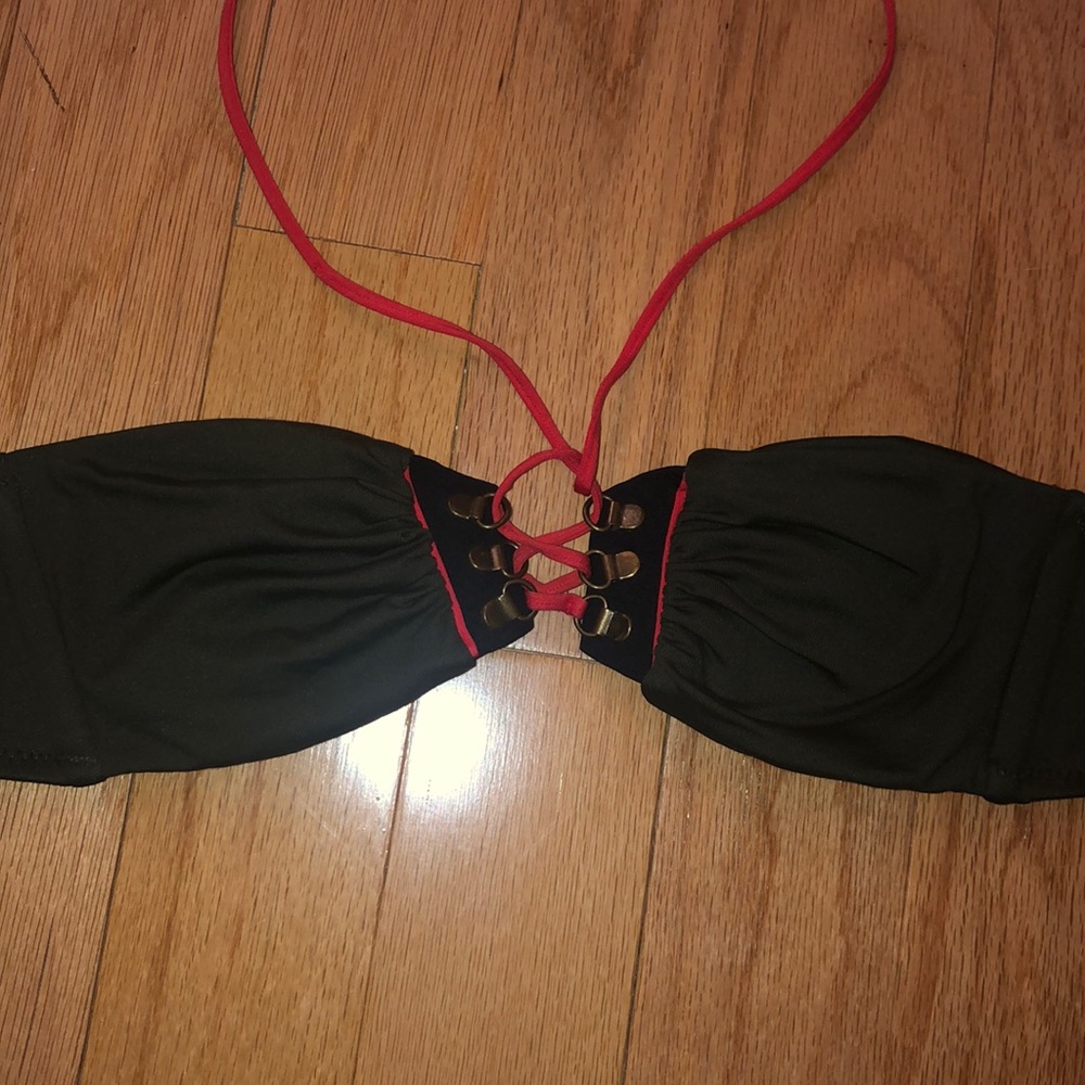 Becca bikini top NWOT